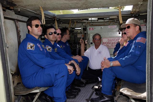 NASA image: KSC-08pd1168