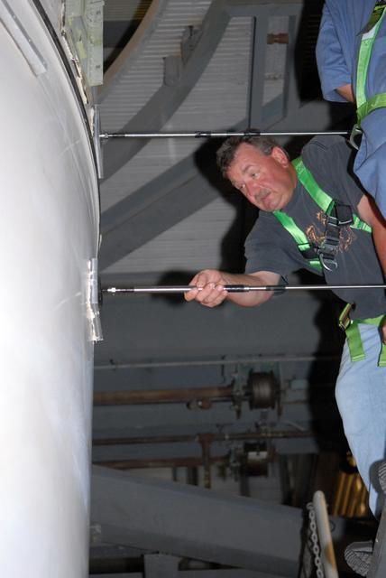 NASA image: KSC-08pd1189