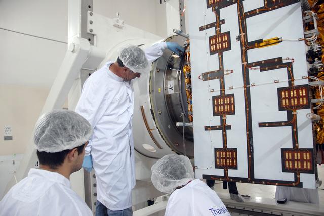 NASA image: KSC-08pd1308