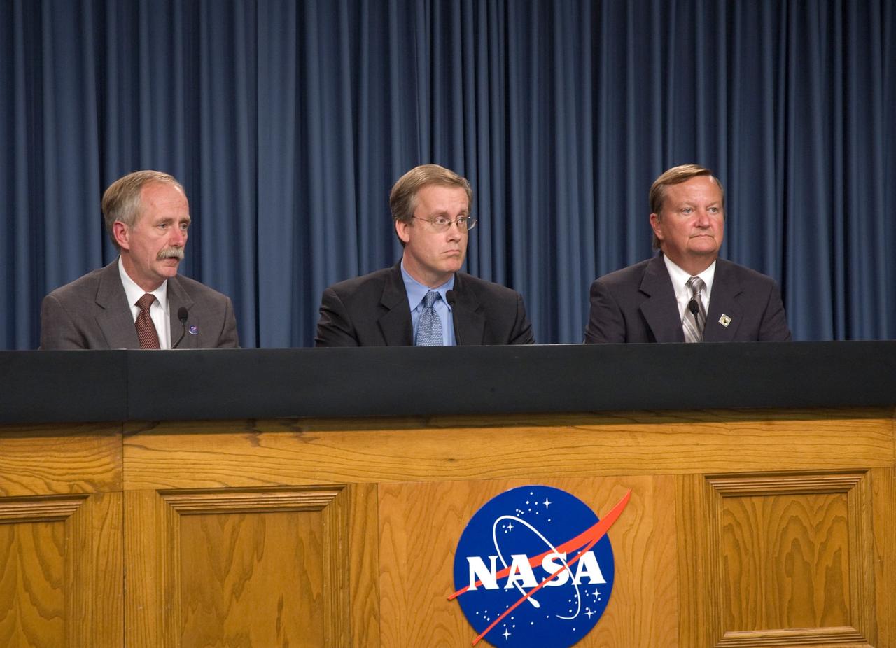 CAPE CANAVERAL, Fla. --  Associate Administrator for Space Operations Bill Gerstenmaier (left) answers a question from the media during a news conference following the Flight Readiness Review at NASA's Kennedy Space Center to discuss the status of the next space shuttle launch.  The meeting assessed preparations for shuttle Discovery's STS-124 mission to the International Space Station. At right are Space Shuttle Program Manager John Shannon and Shuttle Launch Director Mike Leinbach.  Gerstenmaier confirmed the launch date of May 31 for the STS-124 mission.  On the mission, the crew will deliver and install the Japanese Experiment Module – Pressurized Module and Japanese Remote Manipulator System.  Photo credit: NASA/Jim Grossmann