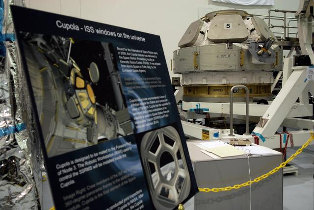 NASA image: KSC-08pd1795