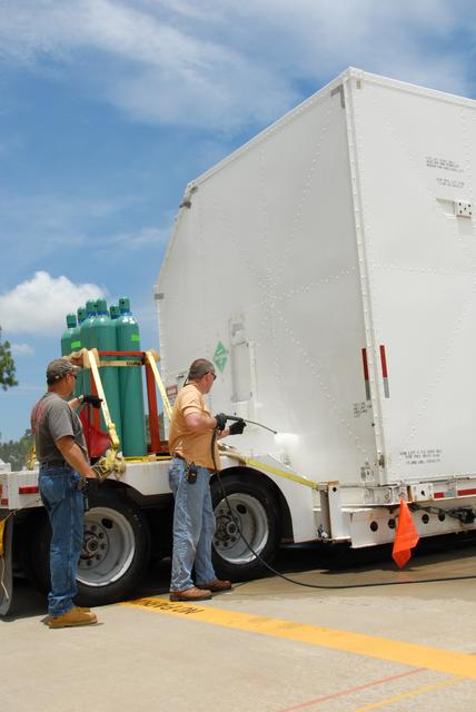 NASA image: KSC-08pd1996