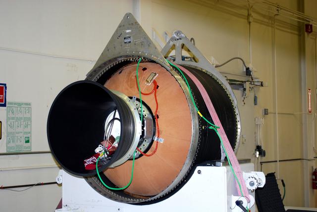 NASA image: KSC-08pd2044