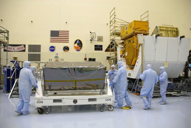 NASA image: KSC-08pd2190