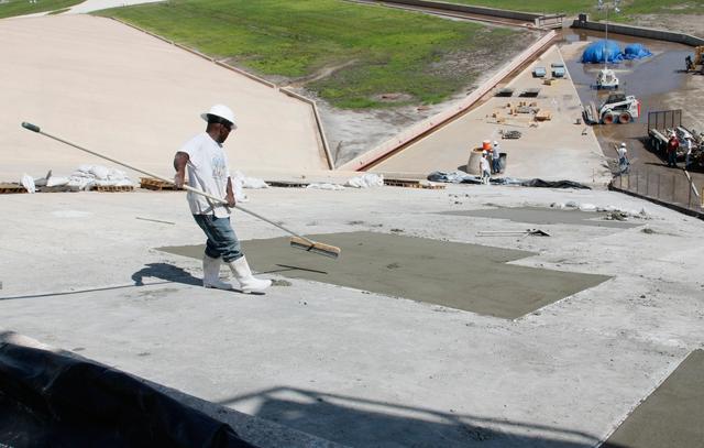 NASA image: KSC-08pd2224