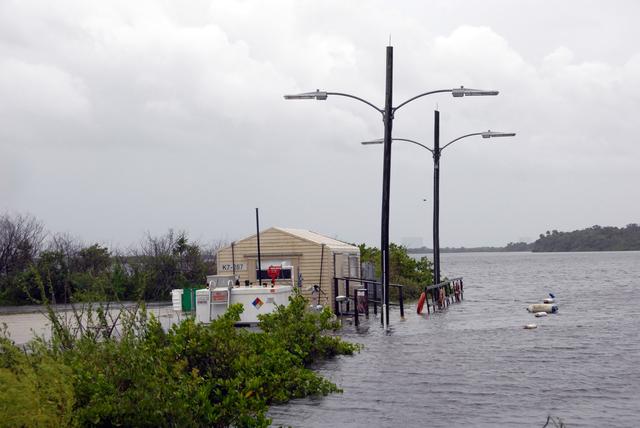 NASA image: KSC-08pd2430