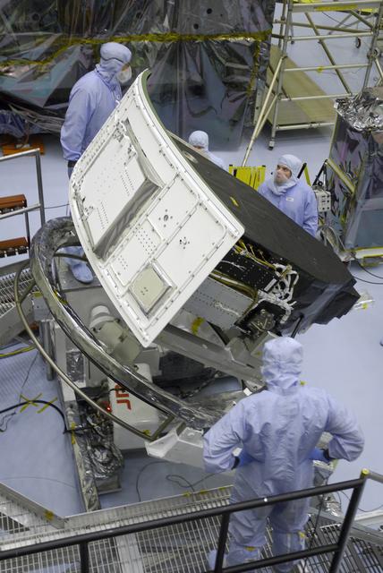 NASA image: KSC-08pd2463