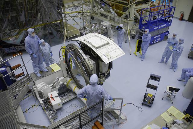 NASA image: KSC-08pd2464