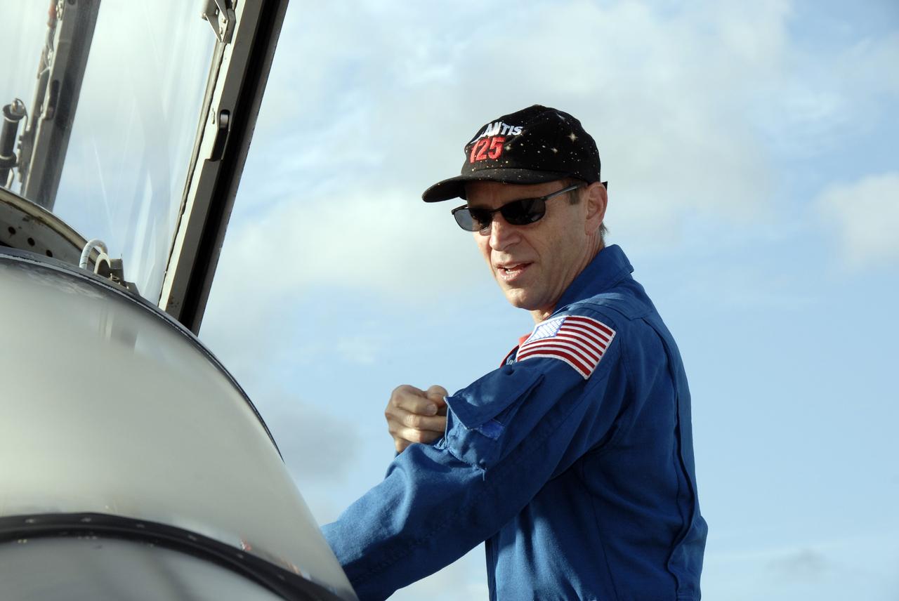 CAPE CANAVERAL, Fla. -  STS-125 pilot Gregory C. Johnson arrives at the Shuttle Landing Facility at NASA’s Kennedy Space Center in Florida in a T-38 jet for Terminal Countdown Demonstration Test, or TCDT, activities. During TCDT, space shuttle Atlantis’ STS-125 crew members will participate in a simulated launch countdown, practice emergency egress procedures at the launch pad and continue to familiarize themselves with the mission payload and hardware. STS-125 is the fifth and final shuttle Hubble Space Telescope servicing mission. Launch is targeted for Oct. 10. Photo credit: NASA/Kim Shiflett
