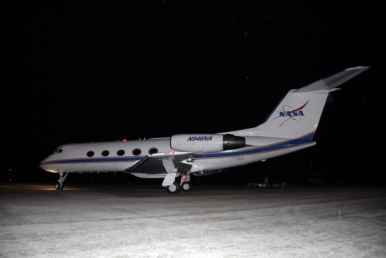CAPE CANAVERAL, Fla. -  At the Shuttle Landing Facility at NASA's Kennedy Space Center in Florida, the shuttle training aircraft piloted by STS-125 Pilot Gregory C. Johnson taxis toward the runway for practice shuttle landings.  The STA is a Grumman American Aviation-built Gulf Stream II jet that was modified to simulate a shuttle’s cockpit, motion and visual cues, and handling qualities. In flight, the aircraft duplicates the shuttle’s atmospheric descent trajectory from approximately 35,000 feet altitude to landing on a runway. The practice is part of a terminal countdown demonstration test, or TCDT, to prepare for launch.  TCDT provides astronauts and ground crews with an opportunity to participate in various simulated countdown activities, including equipment familiarization, emergency training and a simulated launch countdown. Space shuttle Atlantis’ STS-125 mission to service NASA’s Hubble Space Telescope is targeted to launch Oct. 10.  Photo credit: NASA/Kim Shiflett