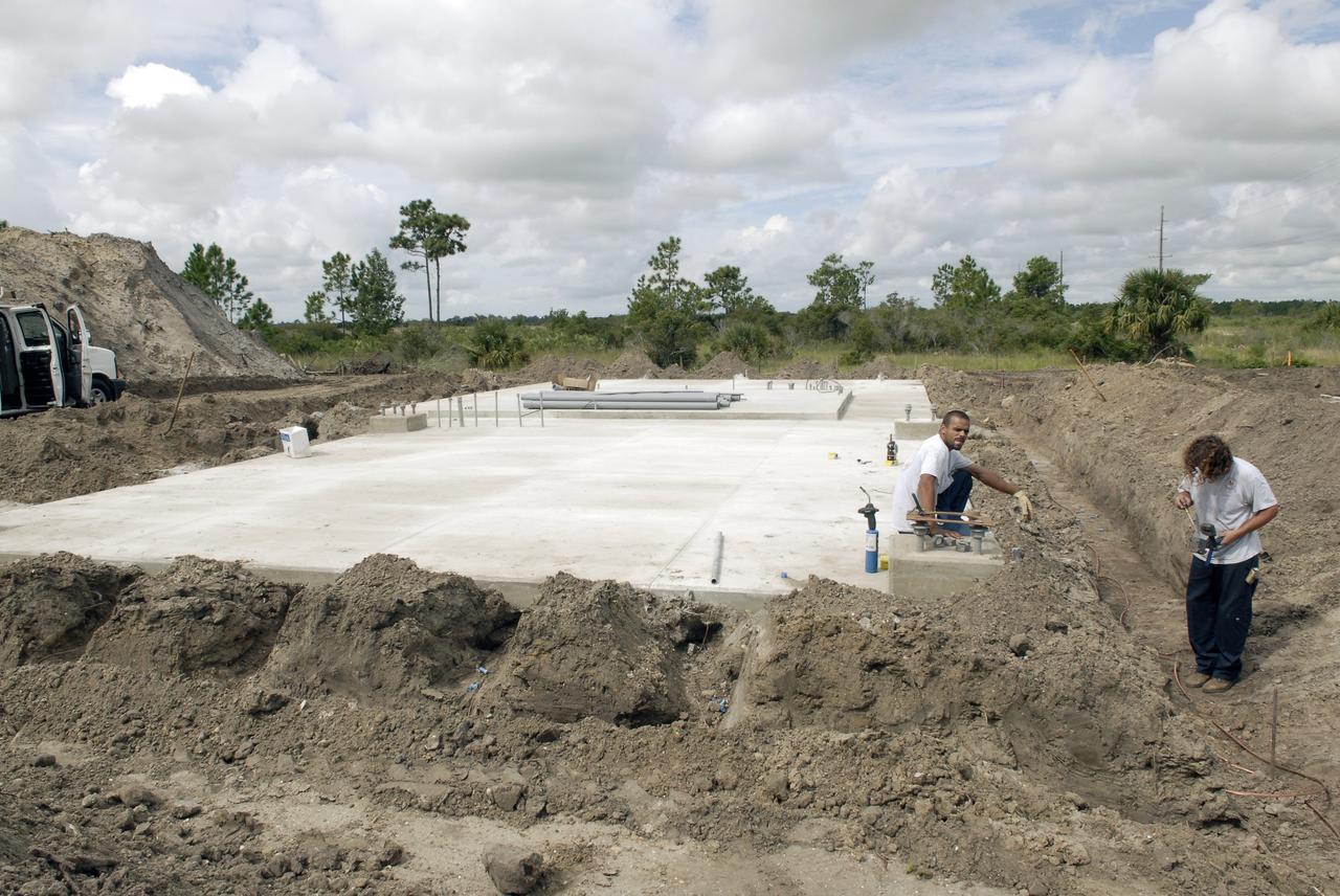 CAPE CANAVERAL, Fla. - The foundation is laid for a new Doppler weather radar tower being built in an area near S.R. 520 in Orange County, Florida. The new tower will replace one at nearby Patrick Air Force Base. The site will be used by NASA's Kennedy Space Center, the 45th Space Wing and their customers. The tower will be able to monitor weather conditions directly above the launch pads Kennedy. The weather radar is essential in issuing lightning and other severe weather warnings and vital in evaluating lightning launch commit criteria. The new radar, replacing what was installed 25 years ago, includes Doppler capability to detect winds and identify the type, size and number of precipitation particles. The site is ideally distant from the launch pads and has unobstructed views of Cape Canaveral Air Force Station and Kennedy. Photo credit: NASA/Kim Shiflett