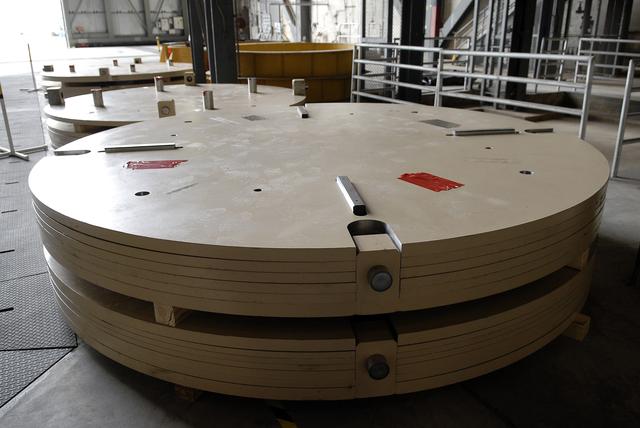 NASA image: KSC-08pd3249