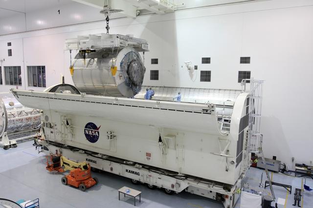 NASA image: KSC-08pd3298
