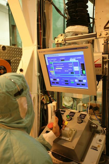 NASA image: KSC-08pd3322