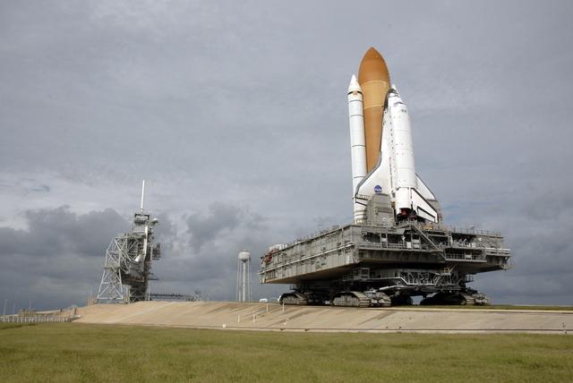 NASA image: KSC-08pd3346