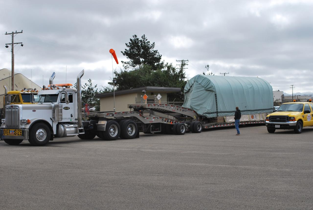 VANDENBERG AIR FORCE BASE, Calif. – The Stage 0 motor for the Taurus XL launch vehicle arrives at Vandenberg Air Force Base in California.  The motor will be transported to Orbital Sciences' Hangar 1555. The Taurus XL will launch NASA's Orbiting Carbon Observatory, or OCO, spacecraft targeted for Jan. 15.  The OCO is a new Earth-orbiting mission sponsored by NASA's Earth System Science Pathfinder Program. Photo credit: NASA/Randy Beaudoin, VAFB