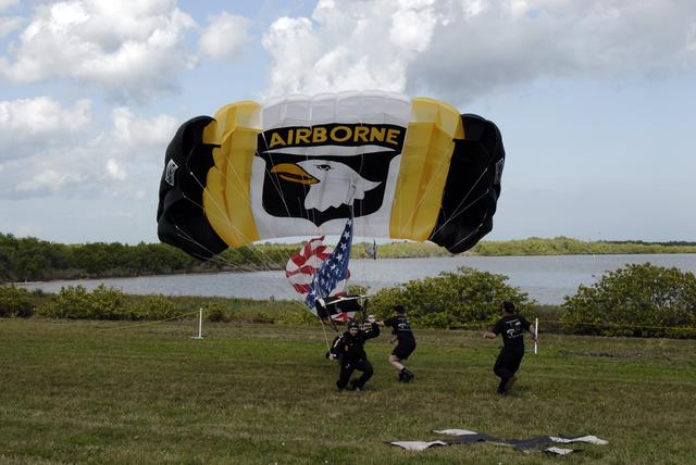 NASA image: KSC-08pd3596