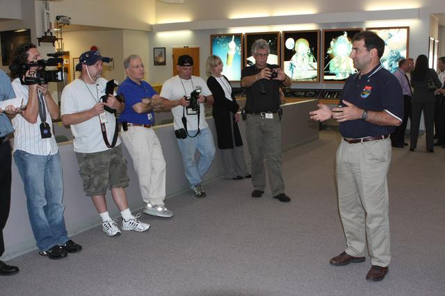 NASA image: KSC-08pd3665