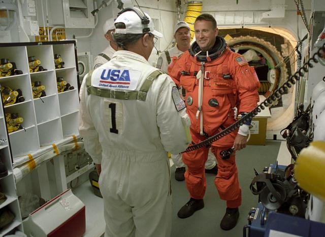 NASA image: KSC-08pp1586