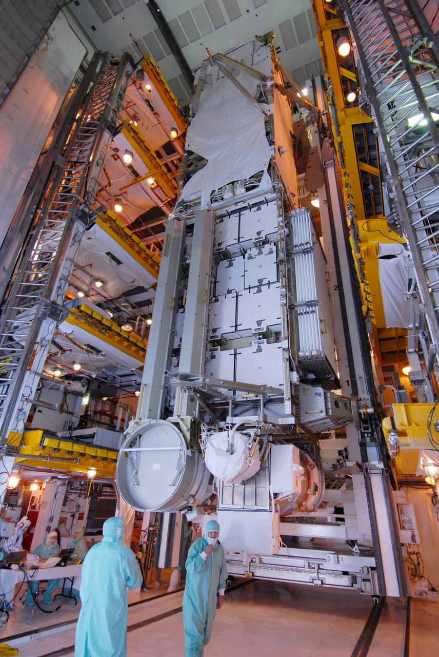 CAPE CANAVERAL, Fla. --  On Launch Pad 39A at NASA's Kennedy Space Center in Florida, the integrated truss structure S6 and solar arrays, the STS-119 mission payload, are moved into the Payload Changeout Room, or PCR. They will be installed in space shuttle Discovery's payload bay after the shuttle rolls out to the launch pad. Launch of Discovery on the STS-119 mission is scheduled for Feb. 12. During Discovery's 14-day mission, the crew will install the S6 truss segment and its solar arrays to the starboard side of the station, completing the station's backbone, or truss. Photo credit: NASA/Chris Rhodes
