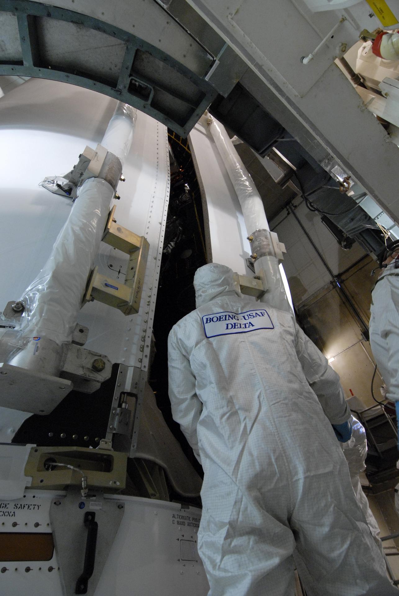 KSC-2009-1889