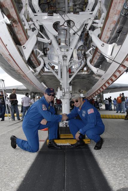 NASA image: KSC-2009-2401