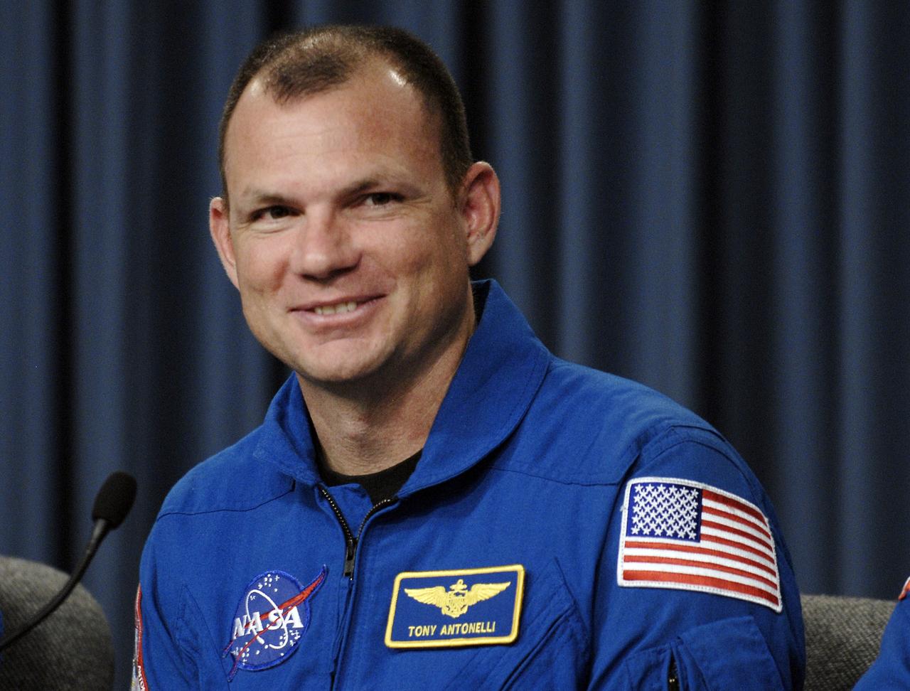 CAPE CANAVERAL, Fla. – At NASA's Kennedy Space Center in Florida, STS-119 Pilot Tony Antonelli participates in a news conference following landing of the space shuttle Discovery STS-119 mission to the International Space Station. Main gear touchdown was at 3:13:17 p.m. EDT. Nose gear touchdown was at 3:13:40 p.m. and wheels stop was at 3:14:45 p.m. Discovery delivered the final pair of large power-generating solar array wings and the S6 truss segment. The mission was the 28th flight to the station, the 36th flight of Discovery and the 125th in the Space Shuttle Program, as well as the 70th landing at Kennedy. Photo credit: NASA/Kim Shiflett