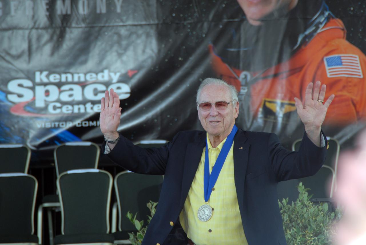 CAPE CANAVERAL, Fla. –– Hall of Fame astronaut Jim Lovell thanks the audience for its applause at the 2009 U.S. Astronaut Hall of Fame induction ceremony at NASA's Kennedy Space Center Visitor Complex in Florida. The ceremony took place May 2. More than 20 hall of fame astronauts attended, including Scott Carpenter, Walt Cunningham, Jim Lovell and Bob Crippen. Photo credit: NASA/Jim Grossmann