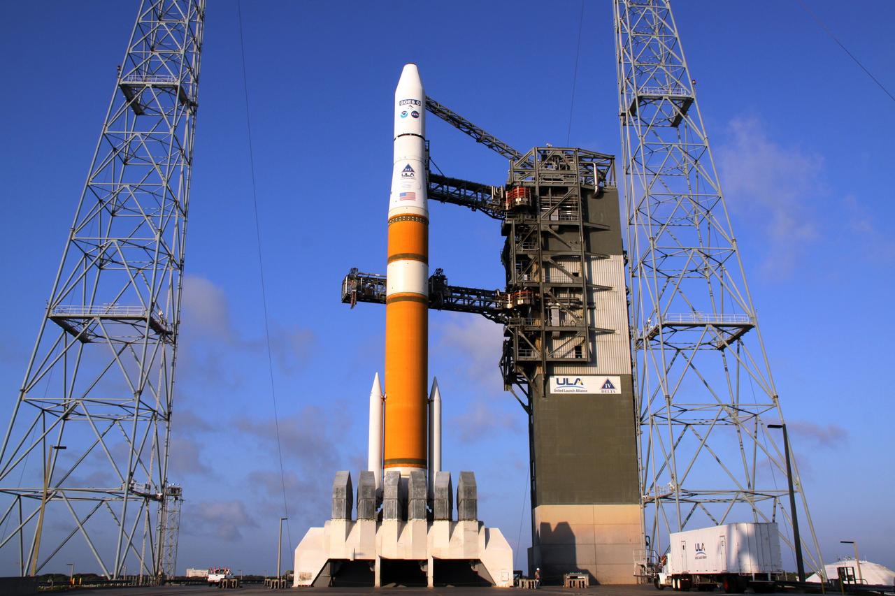 CAPE CANAVERAL, Fla. – The mobile service tower on Launch Complex 37 at Cape Canaveral Air Force Station has been removed from around a Boeing Delta IV rocket as preparations continue to launch the GOES-O satellite.  The terminal countdown to the liftoff of GOES-O will begin at 12:59 p.m. EDT for a launch window that extends from 6:14 p.m. to 7:14 p.m. June 26. The latest Geostationary Operational Environmental Satellite, GOES-O was developed by NASA for the National Oceanic and Atmospheric Administration, or NOAA. Each of the GOES satellites continuously provides observations of 60 percent of the Earth including the continental United States, providing weather monitoring and forecast operations as well as a continuous and reliable stream of environmental information and severe weather warnings. Once in orbit, GOES-O will be designated GOES-14, and NASA will provide on-orbit checkout and then transfer operational responsibility to NOAA.  Photo credit: NASA/Jack Pfaller
