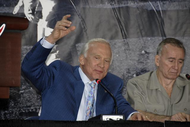 NASA image: KSC-2009-4177