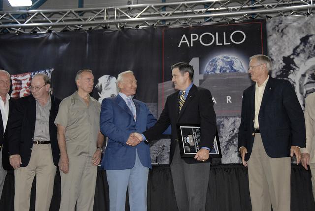 NASA image: KSC-2009-4194