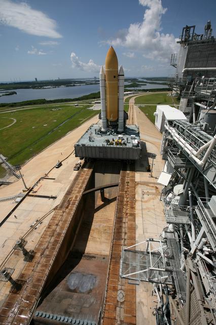 NASA image: KSC-2009-4422