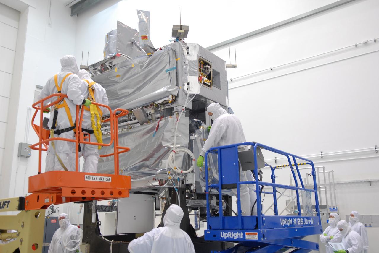 CAPE CANAVERAL, Fla. – At the Astrotech payload processing facility in Titusville, Fla., the mated SV1 and SV2 spacecraft are being prepared for center of gravity testing, weighing and balancing.   The two spacecraft are known as the Space Tracking and Surveillance System – Demonstrators, or STSS Demo, which is a space-based sensor component of a layered Ballistic Missile Defense System designed for the overall mission of detecting, tracking and discriminating ballistic missiles.  STSS is capable of tracking objects after boost phase and provides trajectory information to other sensors. It will be launched by NASA for the Missile Defense Agency between 8 and 8:58 a.m. EDT Sept. 18.  Approved for Public Release 09-MDA-04886 (10 SEPT 09) Photo credit: NASA/Jim Grossmann