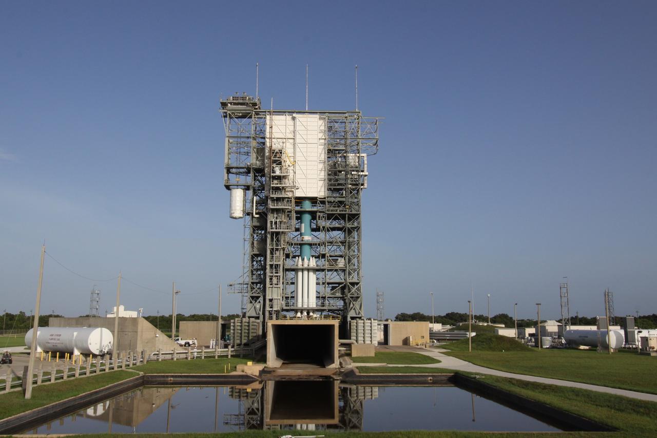 CAPE CANAVERAL, Fla. – The enclosed Space Tracking and Surveillance System – Demonstrators, or STSS-Demo, spacecraft is being lifted into the mobile service tower on Cape Canaveral Air Force Station's Launch Pad 17-B.  The United Launch Alliance Delta II launch vehicle is already in place in the tower. The STSS Demo is a space-based sensor component of a layered Ballistic Missile Defense System designed for the overall mission of detecting, tracking and discriminating ballistic missiles.  STSS is capable of tracking objects after boost phase and provides trajectory information to other sensors. It will be launched by NASA for the Missile Defense Agency between 8 and 8:58 a.m. EDT Sept. 18.  Approved for Public Release 09-MDA-04886 (10 SEPT 09) Photo credit: NASA/Jack Pfaller