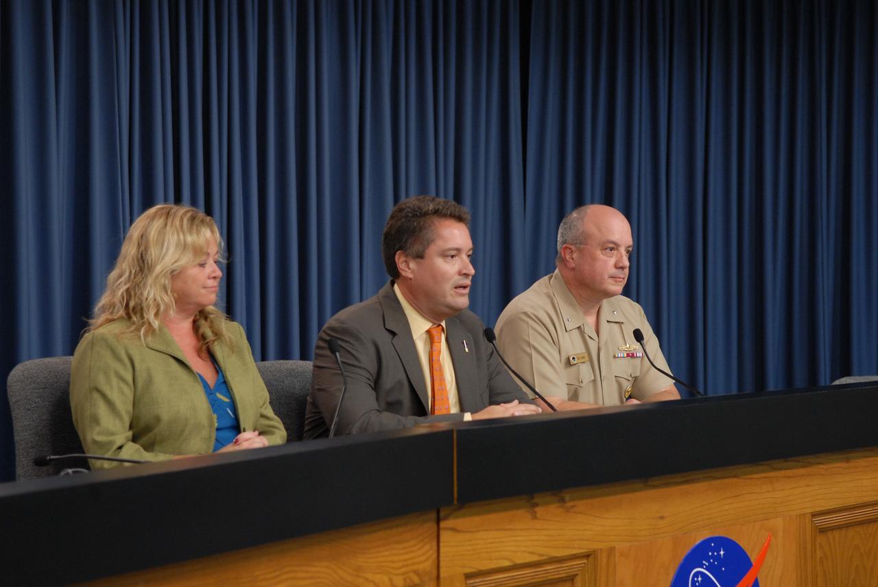 CAPE CANAVERAL, Fla. –  At a post-launch news conference for the media about launch of the Space Tracking and Satellite System – Demonstrator spacecraft, NASA Launch Manager Omar Baez, at center, responds to a question.  At right is Rear Adm. Joseph Horn, deputy director, with the U.S. Missile Defense Agency.  At left, Public Affairs Officer Tracy Young moderates.  The STSS-Demo is a space-based sensor component of a layered Ballistic Missile Defense System designed for the overall mission of detecting, tracking and discriminating ballistic missiles.  The spacecraft was launched by NASA for the U.S. Missile Defense Agency. Photo credit: NASA/Jim Grossmann