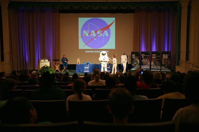 NASA image: KSC-2009-5307