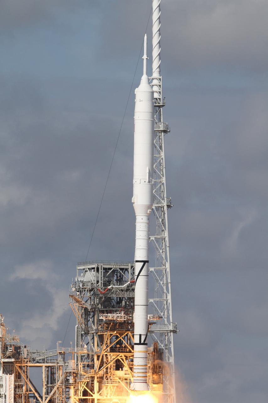 CAPE CANAVERAL, Fla. - NASA’s Constellation Program's 327-foot-tall Ares I-X test rocket takes off from Launch Pad 39B at NASA's Kennedy Space Center in Florida at 11:30 a.m. EDT Oct. 28. The rocket produces 2.96 million pounds of thrust at liftoff and reaches a speed of 100 mph in eight seconds. This was the first launch from Kennedy's pads of a vehicle other than the space shuttle since the Apollo Program's Saturn rockets were retired. The parts used to make the Ares I-X booster flew on 30 different shuttle missions ranging from STS-29 in 1989 to STS-106 in 2000. The data returned from more than 700 sensors throughout the rocket will be used to refine the design of future launch vehicles and bring NASA one step closer to reaching its exploration goals. For information on the Ares I-X vehicle and flight test, visit http://www.nasa.gov/aresIX. Photo credit: NASA/Kenny Allen