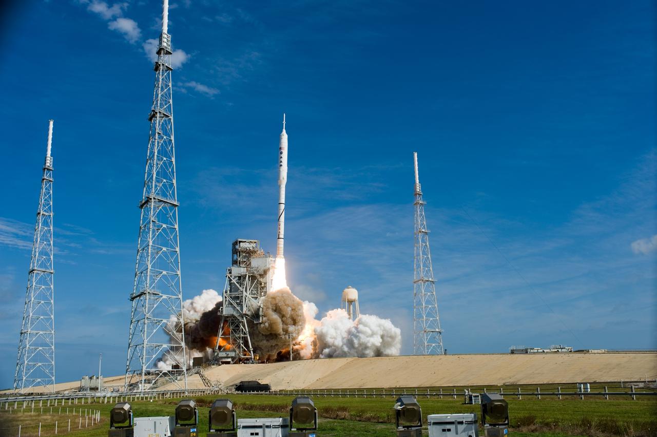 CAPE CANAVERAL, Fla. – NASA’s Ares I-X test rocket climbs off Launch Pad 39B at NASA's Kennedy Space Center in Florida at 11:30 a.m. EDT on Oct. 28. The rocket produces 2.96 million pounds of thrust at liftoff and reaches a speed of 100 mph in eight seconds. This was the first launch from Kennedy's pads of a vehicle other than the space shuttle since the Apollo Program's Saturn rockets were retired. The parts used to make the Ares I-X booster flew on 30 different shuttle missions ranging from STS-29 in 1989 to STS-106 in 2000. The data returned from more than 700 sensors throughout the rocket will be used to refine the design of future launch vehicles and bring NASA one step closer to reaching its exploration goals. For information on the Ares I-X vehicle and flight test, visit http://www.nasa.gov/aresIX. Photo credit: NASA/Tony Gray and Tom Farrar