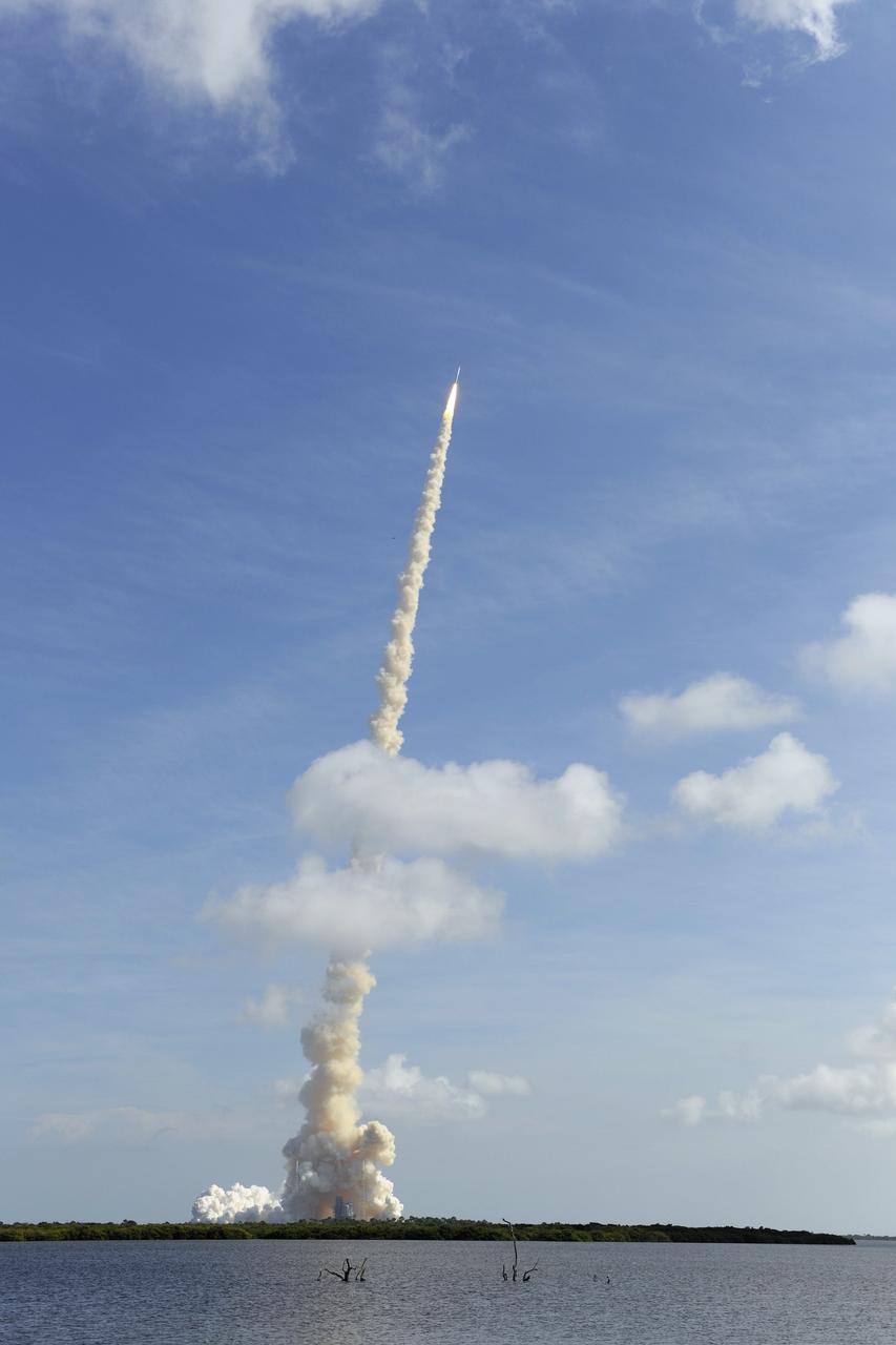 CAPE CANAVERAL, Fla. - With more than 12 times the thrust produced by a Boeing 747 jet aircraft, NASA's Ares I-X test rocket roars off Launch Complex 39B at NASA's Kennedy Space Center in Florida. The rocket produces 2.96 million pounds of thrust at liftoff and goes supersonic in 39 seconds. Liftoff of the 6-minute flight test was at 11:30 a.m. EDT Oct. 28. This was the first launch from Kennedy's pads of a vehicle other than the space shuttle since the Apollo Program's Saturn rockets were retired. The parts used to make the Ares I-X booster flew on 30 different shuttle missions ranging from STS-29 in 1989 to STS-106 in 2000. The data returned from more than 700 sensors throughout the rocket will be used to refine the design of future launch vehicles and bring NASA one step closer to reaching its exploration goals. For information on the Ares I-X vehicle and flight test, visit http://www.nasa.gov/aresIX. Photo credit: NASA/Carl Winebarger