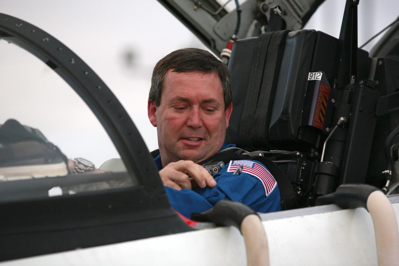 CAPE CANAVERAL, Fla. - STS-129 Mission Specialist Mike Foreman arrives at the Shuttle Landing Facility at NASA's Kennedy Space Center in Florida aboard a T-38 jet.  The six astronauts for space shuttle Atlantis’ STS-129 mission are at Kennedy for their launch dress rehearsal, the Terminal Countdown Demonstration Test.    Additional training associated with the test was done last month, but the simulated countdown was postponed because of a scheduling conflict with the launch of NASA’s Ares I-X test rocket.  Launch of Atlantis on its STS-129 mission to the International Space Station is set for Nov. 16. On STS-129, the crew will deliver to the station two spare gyroscopes, two nitrogen tank assemblies, two pump modules, an ammonia tank assembly and a spare latching end effector for the station's robotic arm.  For information on the STS-129 mission objectives and crew, visit http://www.nasa.gov/mission_pages/shuttle/shuttlemissions/sts129/index.html. Photo credit: NASA/Troy Cryder