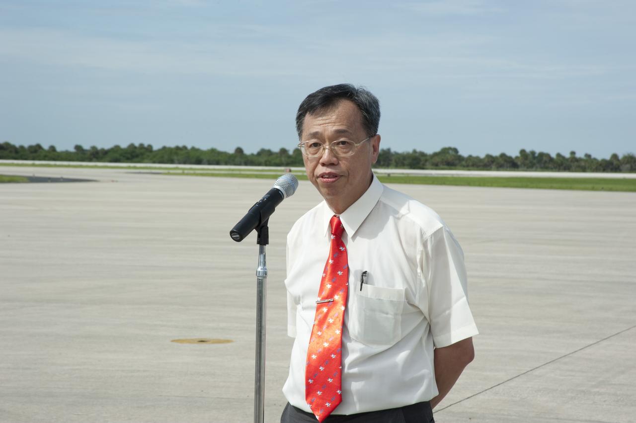 CAPE CANAVERAL, Fla. -- Prior to the arrival of the Alpha Magnetic Spectrometer, or AMS, to the Shuttle Landing Facility at NASA's Kennedy Space Center in Florida, Prof. S.C. Lee, AMS Taiwanese Coordinator,  speaks to the media.      AMS, a state-of-the-art particle physics detector, is designed to operate as an external module on the International Space Station. It will use the unique environment of space to study the universe and its origin by searching for dark matter. The STS-134 crew will fly AMS to the International Space Station aboard space shuttle Endeavour,   targeted to launch Feb. 26, 2011. Photo credit: NASA/Kim Shiflett