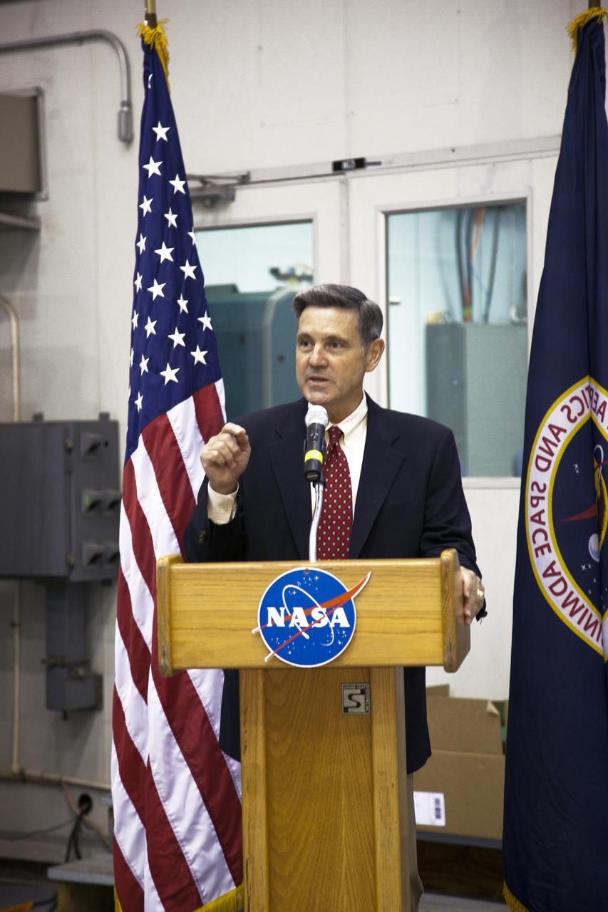 CAPE CANAVERAL, Fla. -- At NASA's Kennedy Space Center in Florida, Center Director Bob Cabana talks to workers at the Launch Equipment Test Facility (LETF), which recently underwent a $35 million comprehensive upgrade that lasted four years.           The LETF was established in the 1970s to support the qualification of the Space Shuttle Program’s umbilical and T-0 mechanisms. Throughout the years, it has supported the development of systems for shuttle and the International Space Station, Delta and Atlas rockets, and various research and development programs. The LETF has unique capabilities to evolve into a versatile test and development area that supports a wide spectrum of programs. For information on NASA's future plans, visit www.nasa.gov. Photo credit: NASA/Dimitri Gerondidakis