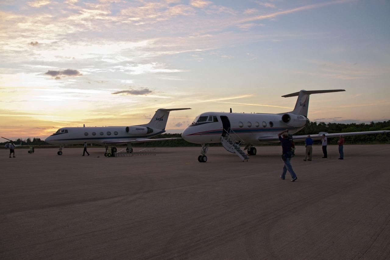 CAPE CANAVERAL, Fla. -- STS-133 Commander Steve Lindsey and Pilot Eric Boe return their Shuttle Training Aircraft (STA) to the Shuttle Landing Facility runway at NASA's Kennedy Space Center in Florida. They flew the modified Gulfstream II business jets to mimic the shuttle's handling during the final phase of landing. Practice landings are part of the Terminal Countdown Demonstration Test (TCDT), which provides each shuttle crew and launch team an opportunity to participate in various simulated activities, including equipment familiarization and emergency training at the launch pad.    Space shuttle Discovery and its STS-133 crew will deliver the Permanent Multipurpose Module, packed with supplies and critical spare parts, as well as Robonaut 2, the dexterous humanoid astronaut helper, to the International Space Station. Launch is targeted for Nov. 1 at 4:40 p.m. For more information on the STS-133 mission, visit www.nasa.gov/mission_pages/shuttle/shuttlemissions/sts133/. Photo credit: NASA/Jack Pfaller