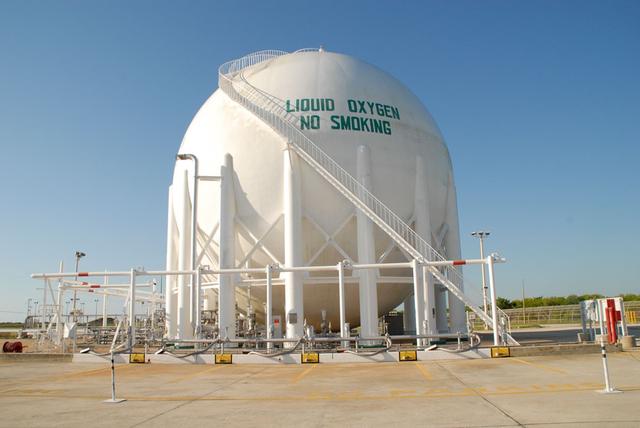 NASA image: KSC-20101018-PH-PR_LC39-198