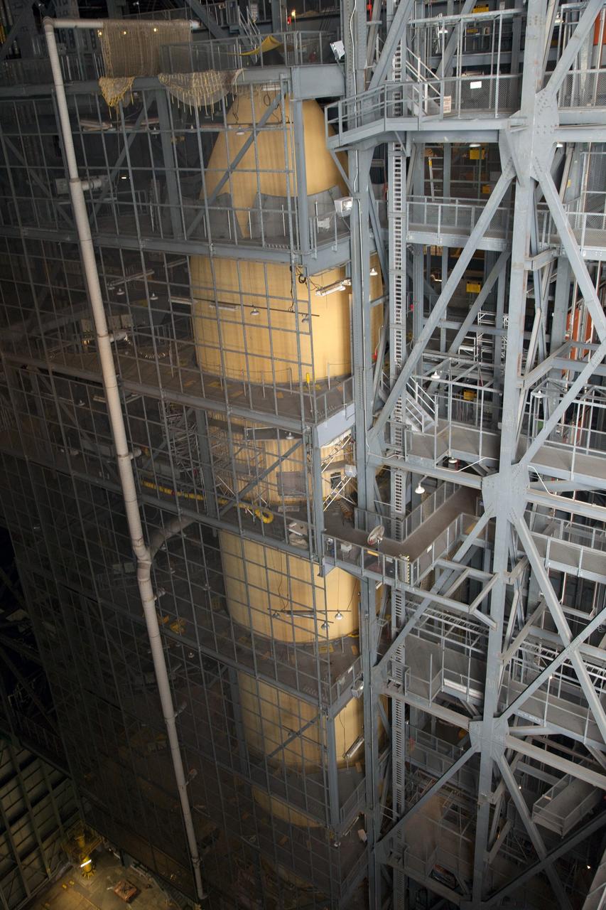 CAPE CANAVERAL, Fla. -- In the Vehicle Assembly Building at NASA's Kennedy Space Center in Florida, the external fuel tank, ET-122,  for space shuttle Endeavour's final mission soon will be joined to twin solid rocket boosters on a mobile launcher platform. Endeavour will then be stacked with the tank and boosters for its upcoming STS-134 mission to the International Space Station. Endeavour and its crew will deliver the Express Logistics Carrier-3 and the Alpha Magnetic Spectrometer-2 (AMS) to the orbiting laboratory. Launch is targeted for April 19. For more information visit, http://www.nasa.gov/mission_pages/shuttle/shuttlemissions/sts134/index.html. Photo credit: NASA/Frank Michaux