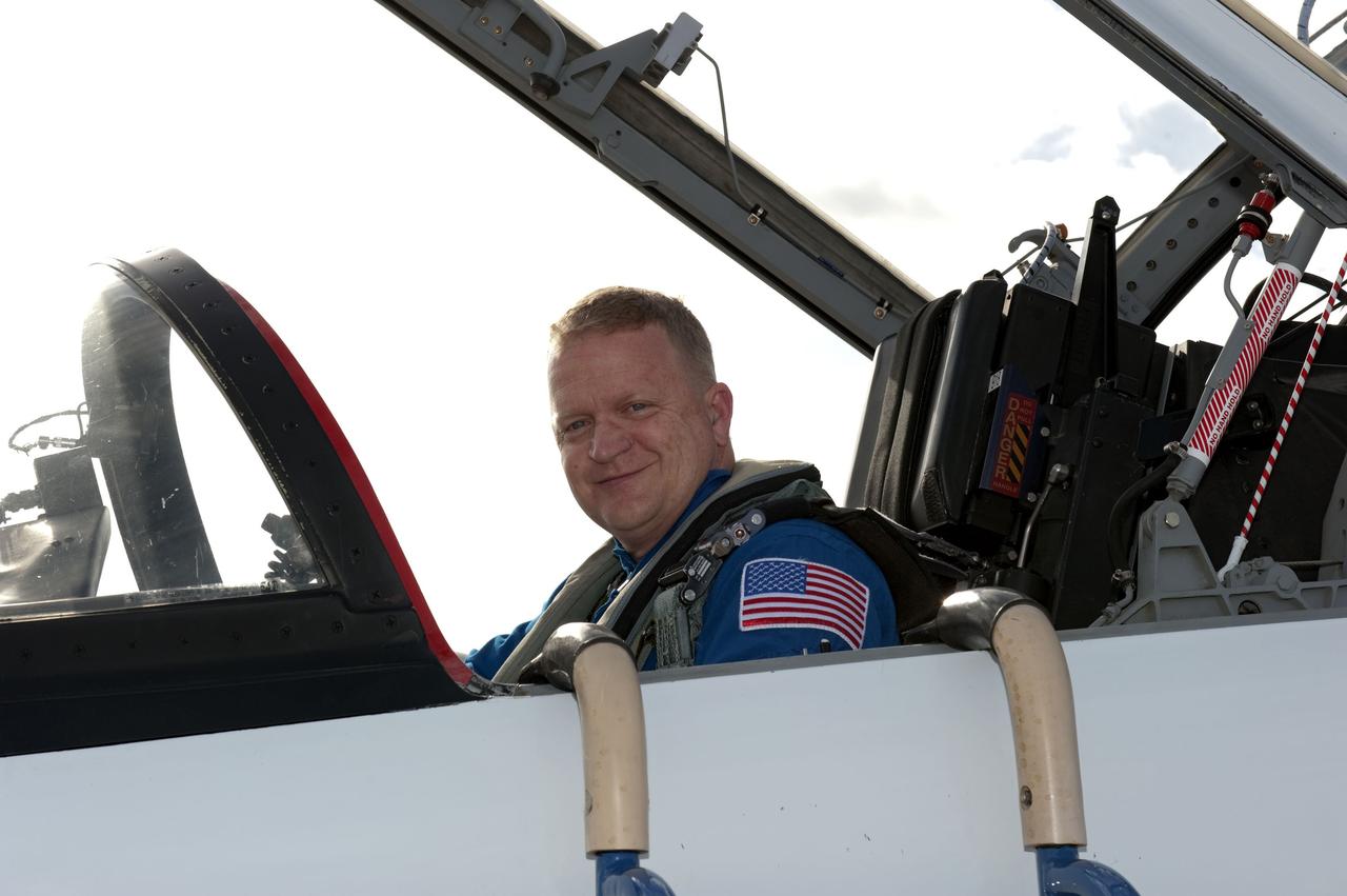 CAPE CANAVERAL, Fla. -- At NASA's Kennedy Space Center in Florida, space shuttle Discovery's STS-133 Pilot Eric Boe arrives on the Shuttle Landing Facility runway aboard a T-38 jet. In the days leading up to their launch to the International Space Station, Boe and his crew members will check the fit of their launch-and-entry suits, review launch-day procedures, receive weather briefings and remain medically quarantined to prevent sickness. This will be the second launch attempt for Discovery's crew, following a scrub in November 2010 due to a hydrogen gas leak at the ground umbilical carrier plate (GUCP) as well as modifications to the external fuel tank's intertank support beams, called stringers. Scheduled to lift off Feb. 24 at 4:50 p.m. EST, Discovery and its crew will deliver the Permanent Multipurpose Module, packed with supplies and critical spare parts, as well as Robonaut 2, the dexterous humanoid astronaut helper, to the orbiting outpost. For more information on the STS-133 mission, visit www.nasa.gov/mission_pages/shuttle/shuttlemissions/sts133/. Photo credit: NASA/Kim Shiflett