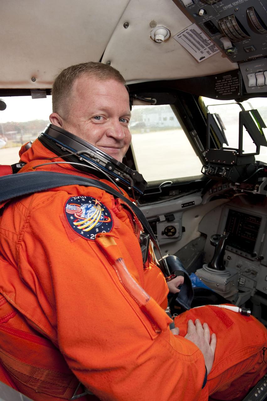 CAPE CANAVERAL, Fla. -- STS-133 Pilot Eric Boe prepares to perform touch-and-go landings aboard a Shuttle Training Aircraft (STA) on the Shuttle Landing Facility runway at NASA's Kennedy Space Center in Florida. An STA is a Gulfstream II business jet that is modified to mimic the shuttle's handling during the final phase of landing. Boe and STS-133 Commander Steve Lindsey will practice landings as part of standard training before space shuttle Discovery's launch to the International Space Station.            Scheduled to lift off Feb. 24 at 4:50 p.m. EST, Discovery and its six-member crew will deliver the Permanent Multipurpose Module, packed with supplies and critical spare parts, as well as Robonaut 2, the dexterous humanoid astronaut helper, to the orbiting outpost. For more information on the STS-133 mission, visit www.nasa.gov/mission_pages/shuttle/shuttlemissions/sts133/.  Photo credit: NASA/Kim Shiflett