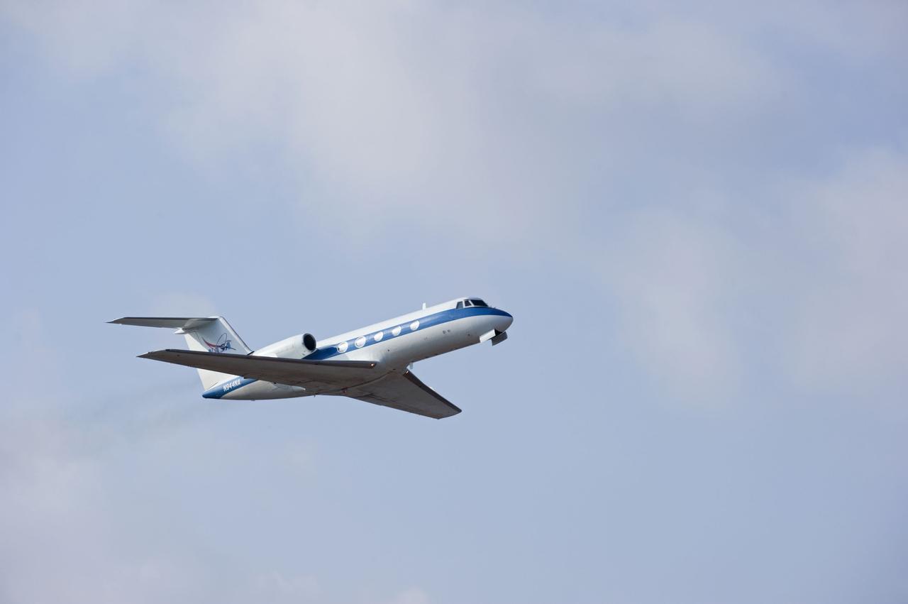 CAPE CANAVERAL, Fla. -- A Shuttle Training Aircraft (STA) performs touch-and-go landings over the Shuttle Landing Facility runway at NASA's Kennedy Space Center in Florida. STS-133 Commander Steve Lindsey and Pilot Eric Boe are flying two Gulfstream II business jets that are modified to mimic the shuttle's handling during the final phase of landing. These practice landings are part of standard training before space shuttle Discovery's launch to the International Space Station.        Scheduled to lift off Feb. 24 at 4:50 p.m. EST, Discovery and its six-member crew will deliver the Permanent Multipurpose Module, packed with supplies and critical spare parts, as well as Robonaut 2, the dexterous humanoid astronaut helper, to the orbiting outpost. For more information on the STS-133 mission, visit www.nasa.gov/mission_pages/shuttle/shuttlemissions/sts133/.  Photo credit: NASA/Kim Shiflett
