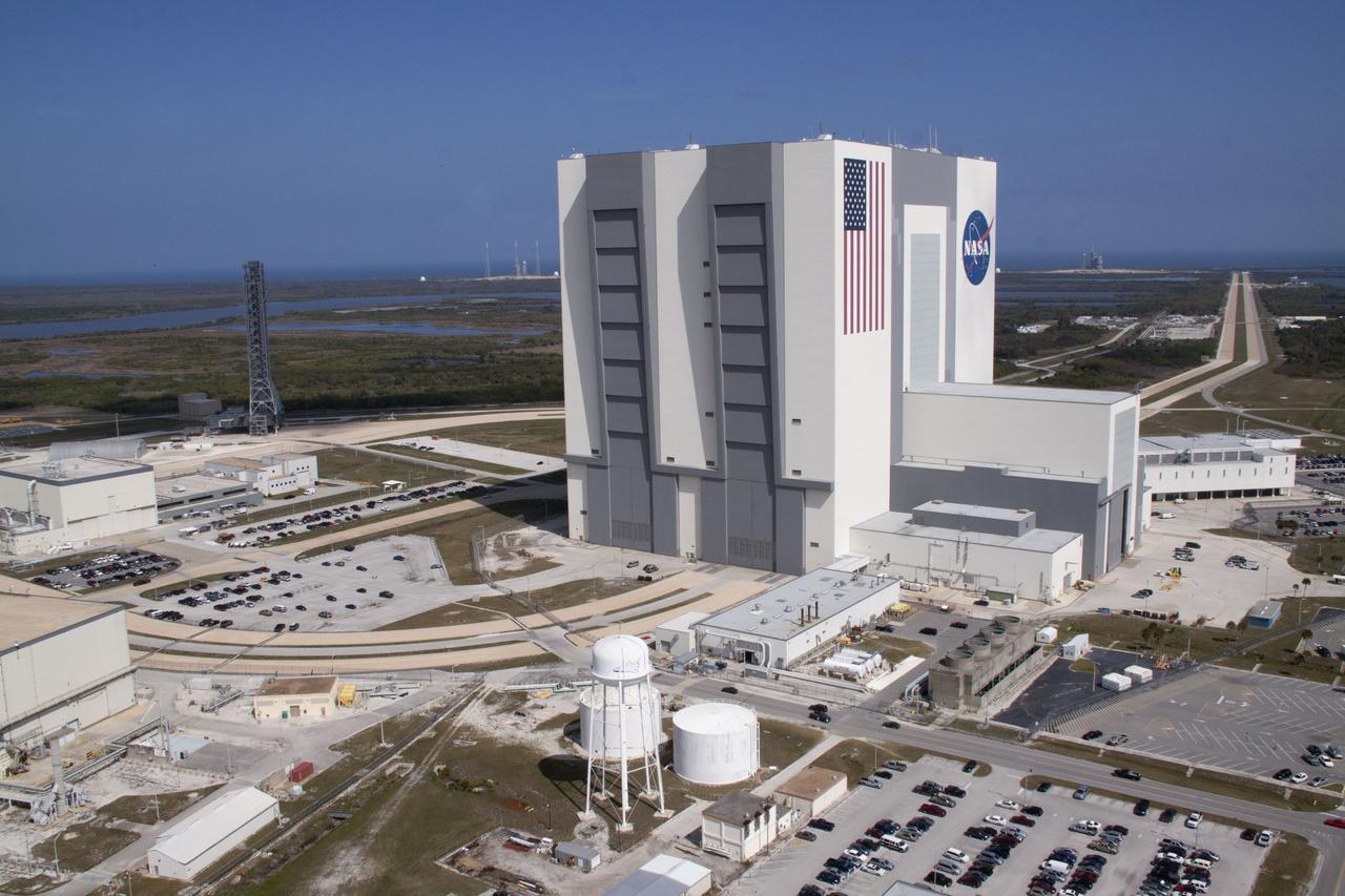 CAPE CANAVERAL, Fla. -- At NASA's Kennedy Space Center in Florida, thousands of workers, their friends and families, and members of the news media are near the Launch Complex 39 Press Site to watch space shuttle Discovery embark on its final scheduled mission.       Liftoff is set for 4:50 p.m. EST on Feb. 24. Discovery and its six-member STS-133 crew will deliver the Permanent Multipurpose Module, packed with supplies and critical spare parts, as well as Robonaut 2, the dexterous humanoid astronaut helper, to the International Space Station. Discovery, which will fly its 39th mission, is scheduled to be retired following STS-133. This will be the 133rd Space Shuttle Program mission and the 35th shuttle voyage to the space station. For more information on the STS-133 mission, visit www.nasa.gov/mission_pages/shuttle/shuttlemissions/sts133/. Photo credit: NASA/Jack Pfaller