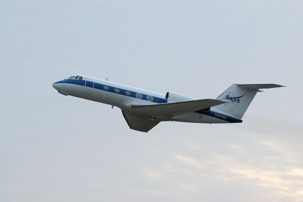 CAPE CANAVERAL, Fla. -- STS-134 Pilot Greg H. Johnson performs touch-and-go landings aboard a Shuttle Training Aircraft (STA) on the Shuttle Landing Facility at NASA's Kennedy Space Center in Florida. STAs are Gulfstream II business jets that are modified to mimic the shuttle's handling during the final phase of landing. Practice landings are part of standard training before space shuttle Endeavour's upcoming STS-134 launch to the International Space Station. Endeavour's six crew members are at Kennedy for the launch countdown dress rehearsal called the Terminal Countdown Demonstration Test (TCDT) and related training. Targeted to launch April 19 at 7:48 p.m. EDT, they will deliver the Express Logistics Carrier-3, Alpha Magnetic Spectrometer-2 (AMS), a high-pressure gas tank, additional spare parts for the Dextre robotic helper and micrometeoroid debris shields to the space station. This will be the final spaceflight for Endeavour. For more information visit, www.nasa.gov/mission_pages/shuttle/shuttlemissions/sts134/index.html. Photo credit: NASA/Kim Shiflett